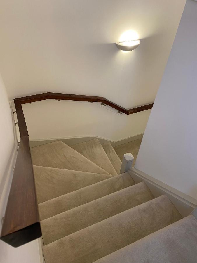 Inverness Great Glen Town House, 5 Minute Drive From Town Centre Exterior photo